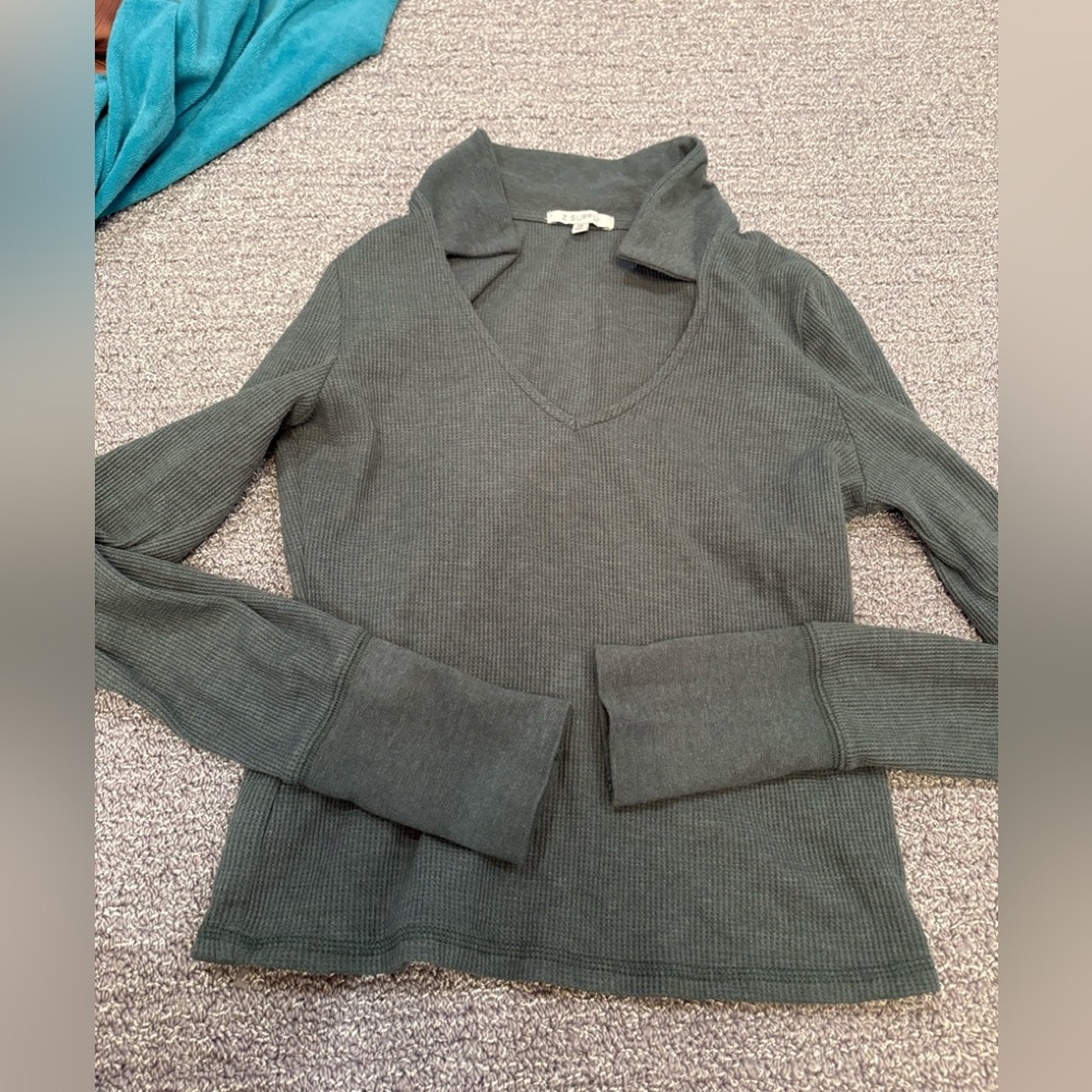 Women's Green Sweater